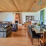 Beautiful Home In Suleczyno With House Sea View * Sulęczyno