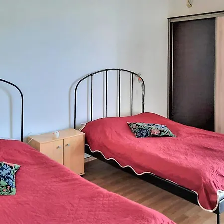 Beautiful Home In Suleczyno With House Sea View * Sulęczyno