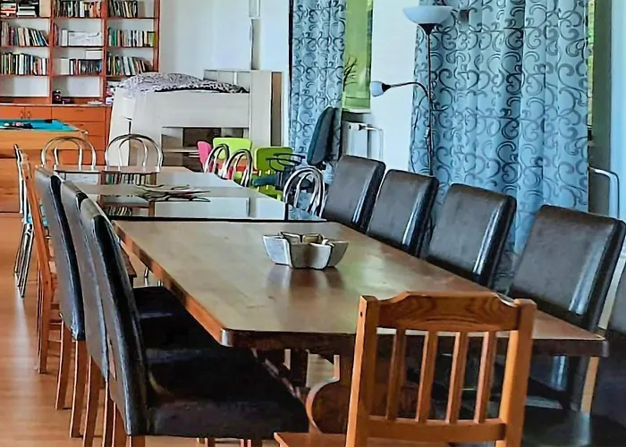 4 Bedroom Stunning In