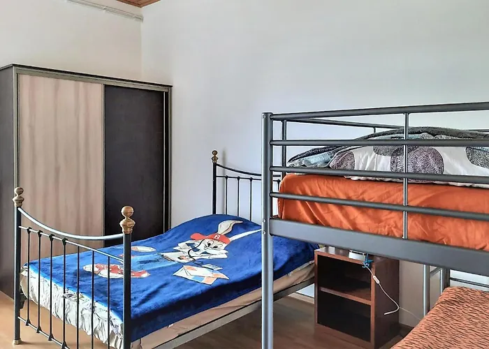 4 Bedroom Stunning In